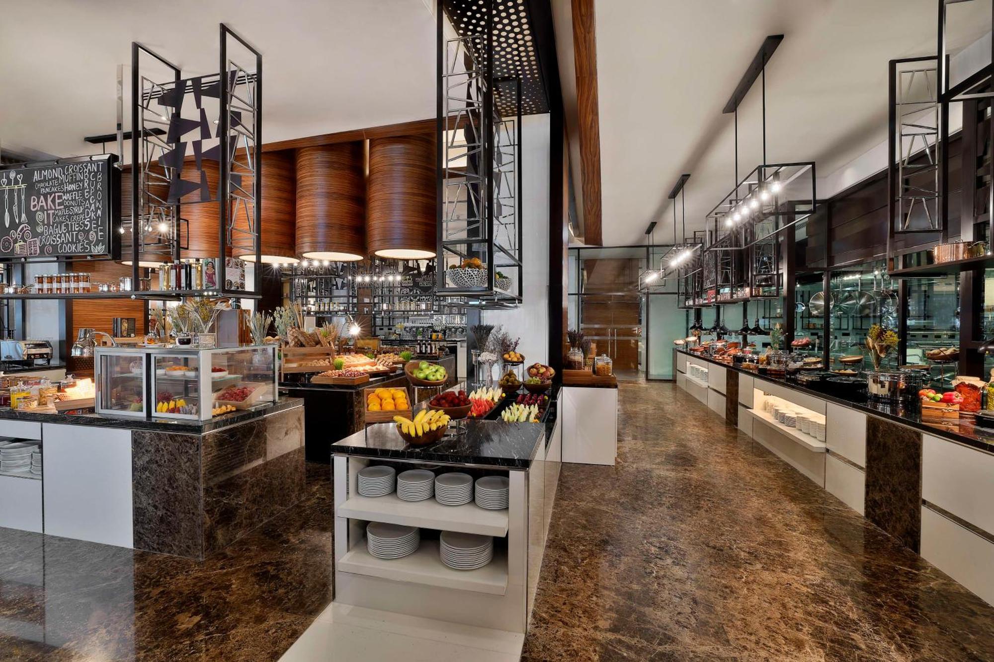 Hilton Dubai Palm Jumeirah Екстериор снимка