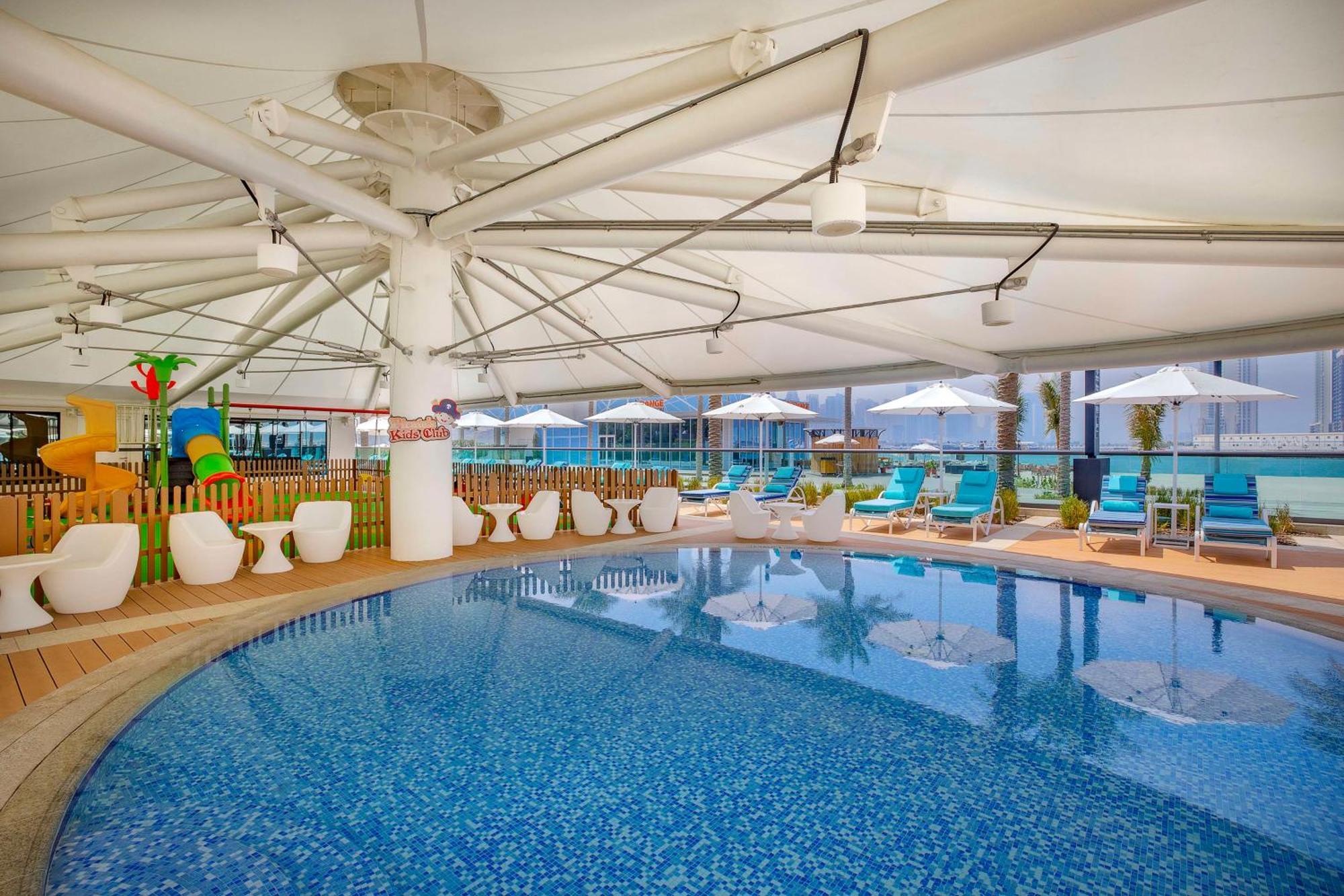 Hilton Dubai Palm Jumeirah Екстериор снимка