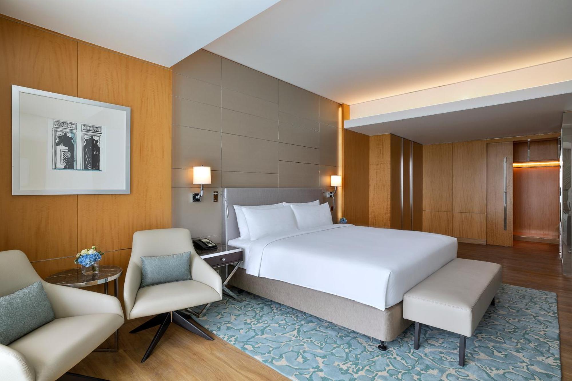 Hilton Dubai Palm Jumeirah Екстериор снимка